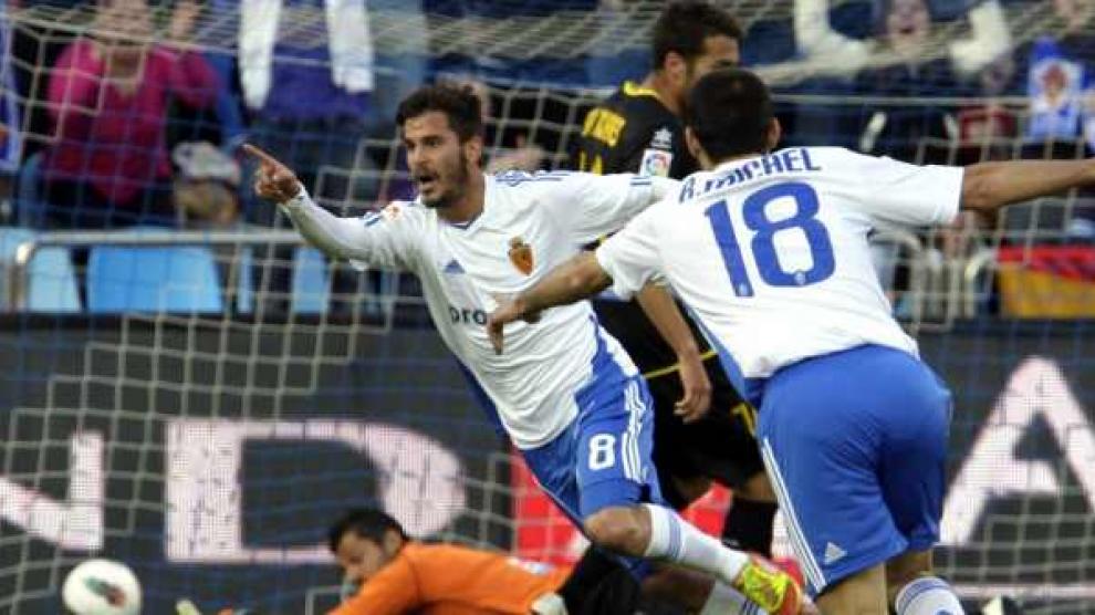 Los jugadores del Real Zaragoza celebran un gol en la temporada 11-12 / 20Minutos