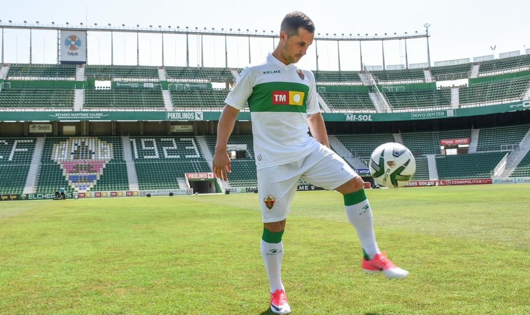 Collantes, durante su presentación con el Elche CF / Sonia Arcos