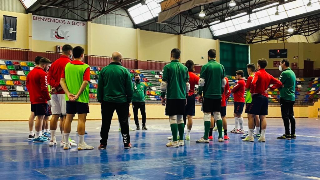 Plantilla del Elche CF sala durante un entrenamiento / @Elche CFsala