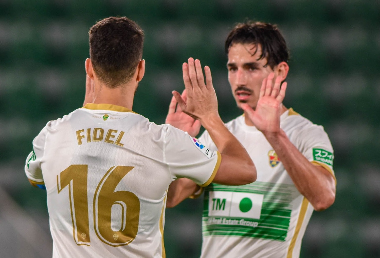 Fidel y Pere Milla celebran un gol marcado ante el AC Torrellano / Sonia Arcos (Elche CF)