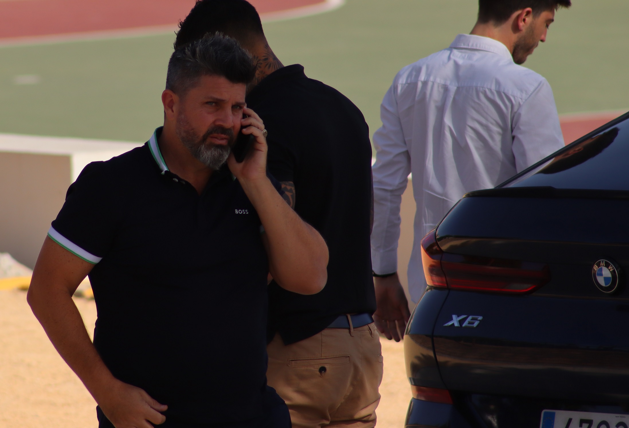 Christian Bragarnik, durante su estancia en Elche, asiste a un entrenamiento / Luismi Mora (COPE Elche 100.8 FM)