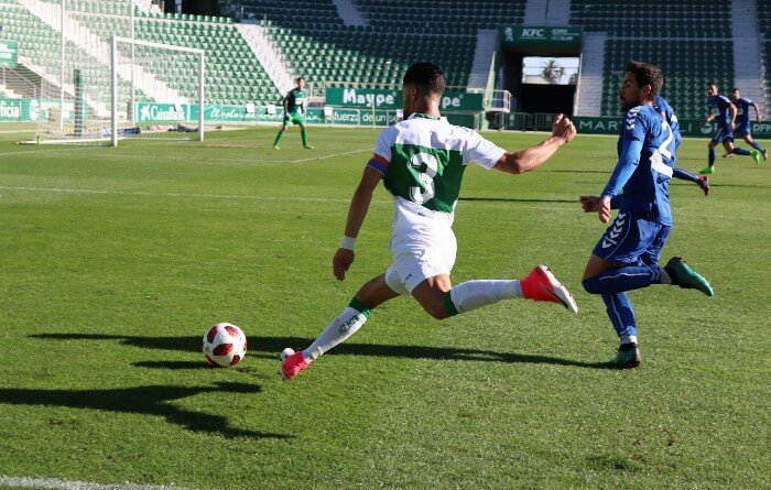 Partido entre el Elche Ilicitano y el Olímpic Xàtiva / Fútbol Base Elche C.F.