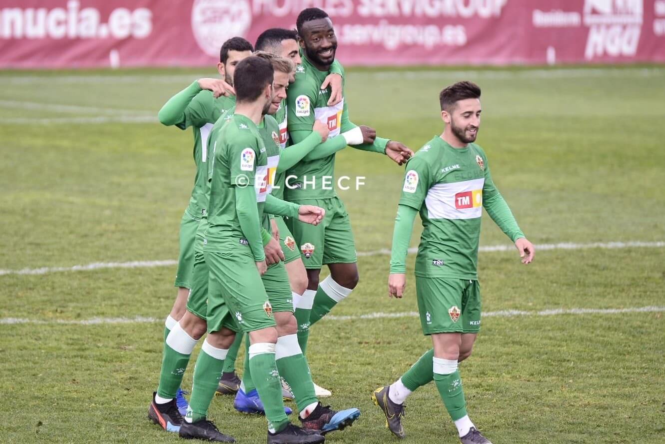 Los jugadores del Elche celebran un gol en un amistoso disputado en La Nucía / Sonia Arcos - Elche C.F.