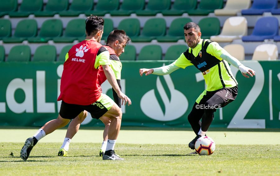 Entrenamiento del Elche en la temporada 18-19 / Sonia Arcos - Elche CF