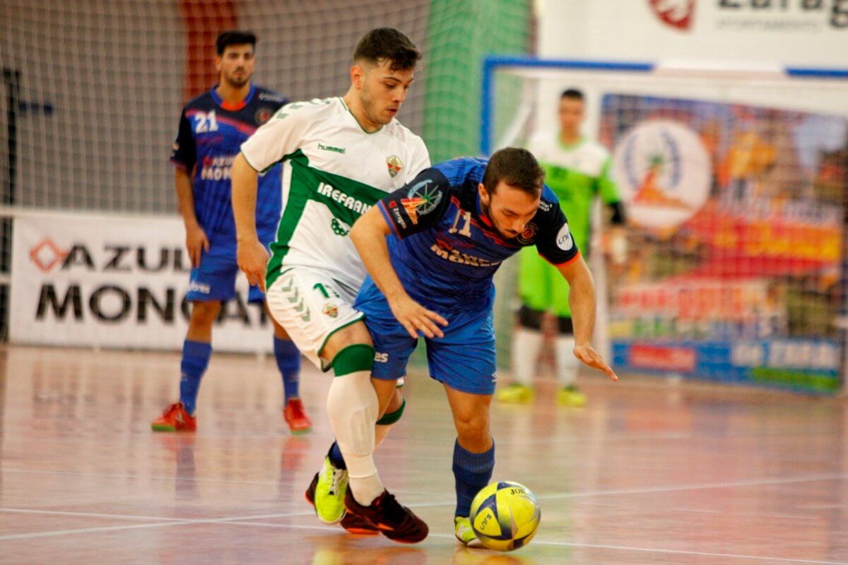 Partido entre Colo Colo Zaragoza y Elche Sala / Colo Colo Zaragoza