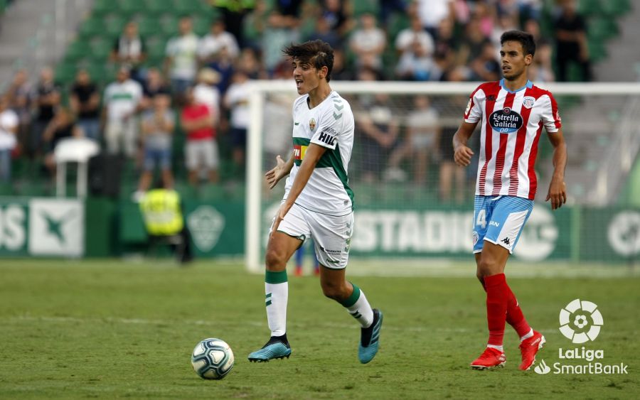 Partido entre Elche y Lugo en el Martínez Valero / LFP