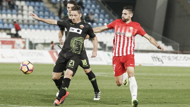 Albacar durante el partido ante el Almería / LFP