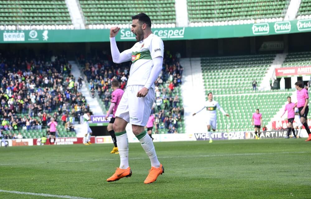 Benja celebra su gol al Cornellá / Cristian Ripoll