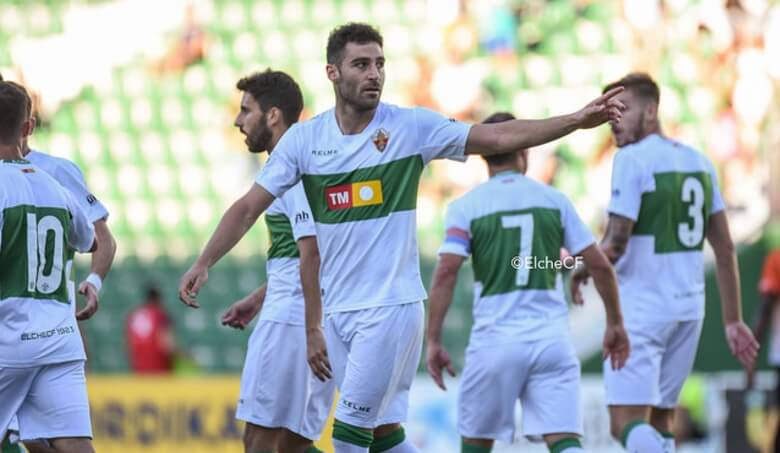 Benja celebra su gol al Peralada / Sonia Arcos - Elche C.F.