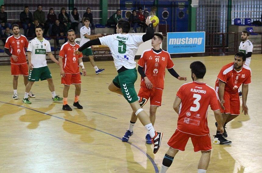 Partido entre Elche Vulcanizados Alberola y H Vila-Real en el Pabellón de Carrús