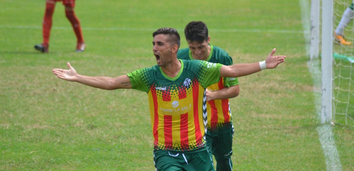 Ferreres celebra el gol del Castellón ante el Elche Ilicitano / CD Castellón Oficial