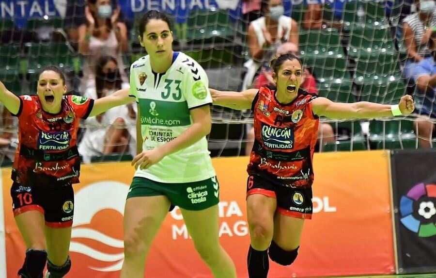 El BM Málaga se lleva la Copa de la Reina tras superar al CBM Elche en la final / Liga Guerreras Iberdrola