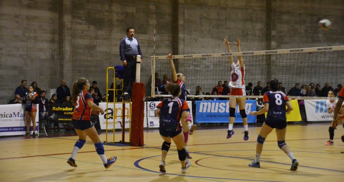 Partido del Club Voleibol Elche Viziusport