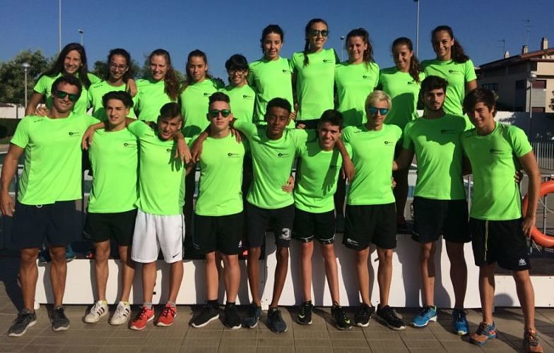 Equipo infantil del equipo de natación del Club Tenis Elche