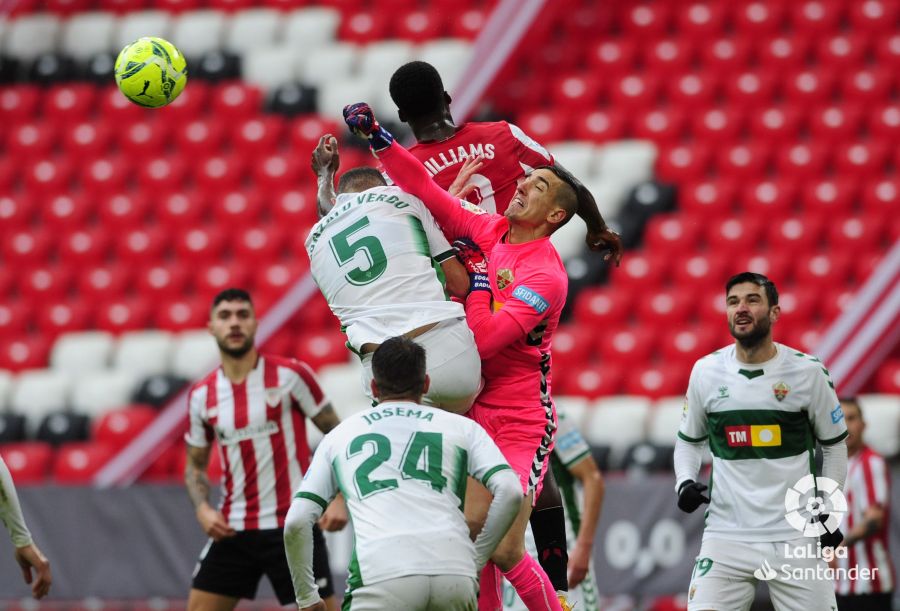 Partido entre Athletic Club y Elche en la temporada 20-21 / LaLiga