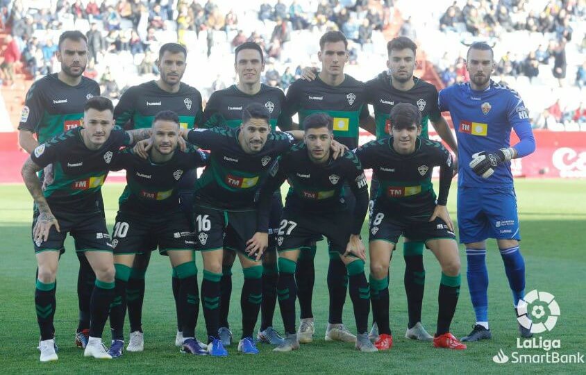 Once inicial del Elche CF ante el Albacete en el Carlos Belmonte, temporada 19-20 / LFP