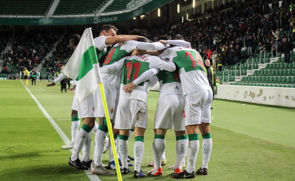 Los jugadores del Elche CF celebran un gol ante el Real Zaragoza / Sonia Arcos - Elche C.F.