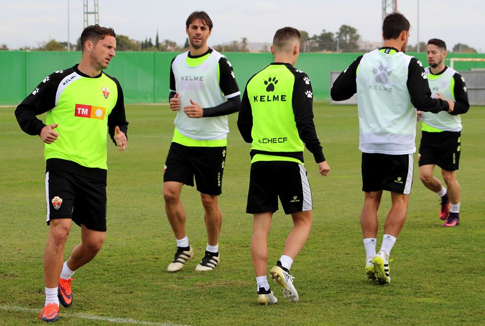 Entrenamiento del Elche en el anexo / Elche CF