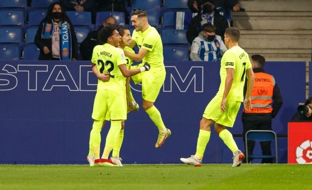 Los jugadores del Elche celebran un gol ante el Espanyol / LaLiga