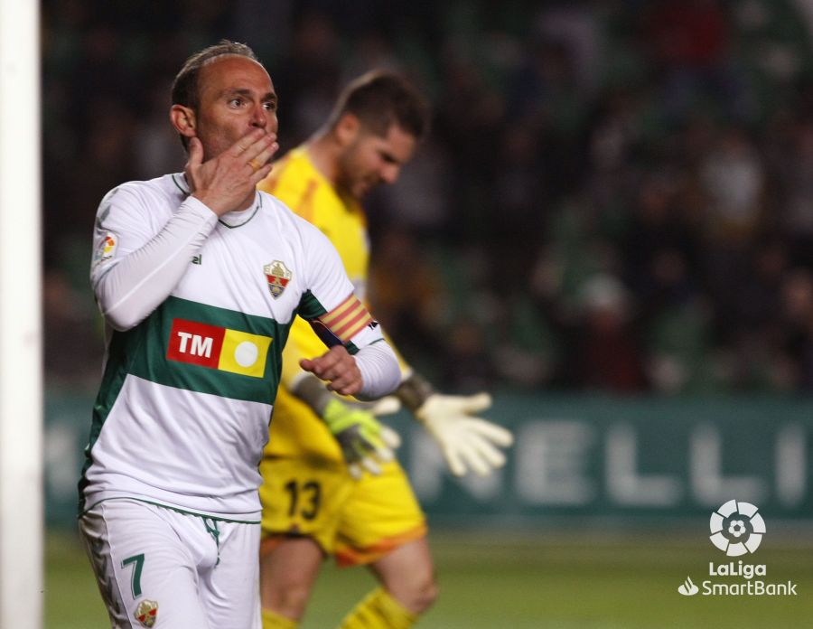 El jugador niño celebra su gol número 130 con el Elche / LFP El jugador niño celebra su gol número 130 con el Elche / LFP