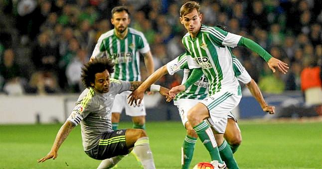 Fabián durante un partido ante el Real Madrid / Estadio Deportivo