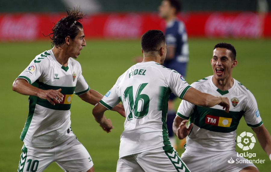 Los jugadores del Elche CF celebran un gol ante el Celta / LaLiga