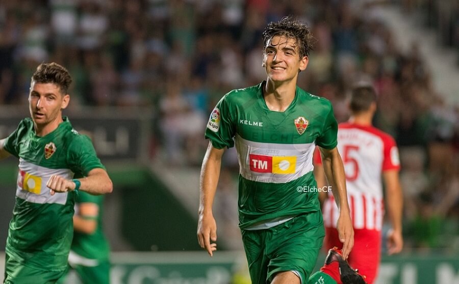 Gonzalo Villar celebra su gol al Almería en el Festa d'Elx / Sonia Arcos - Elche C.F.