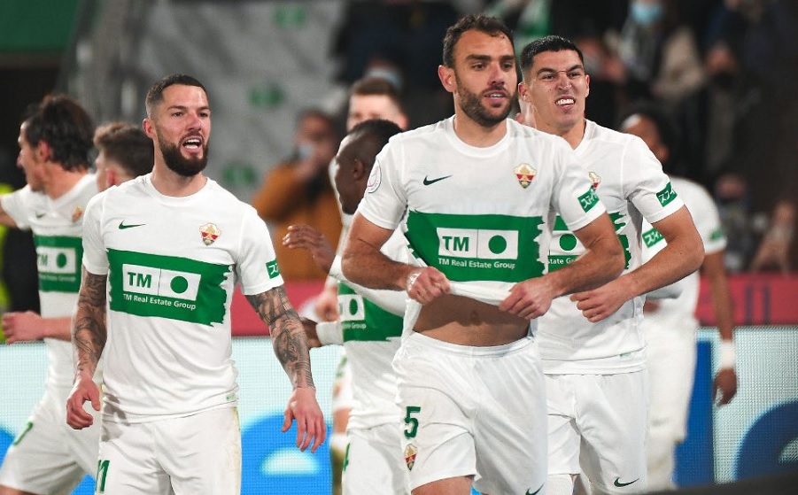 Los jugadores del Elche celebran el gol en Copa ante el Real Madrid / Sonia Arcos - Elche C.F.