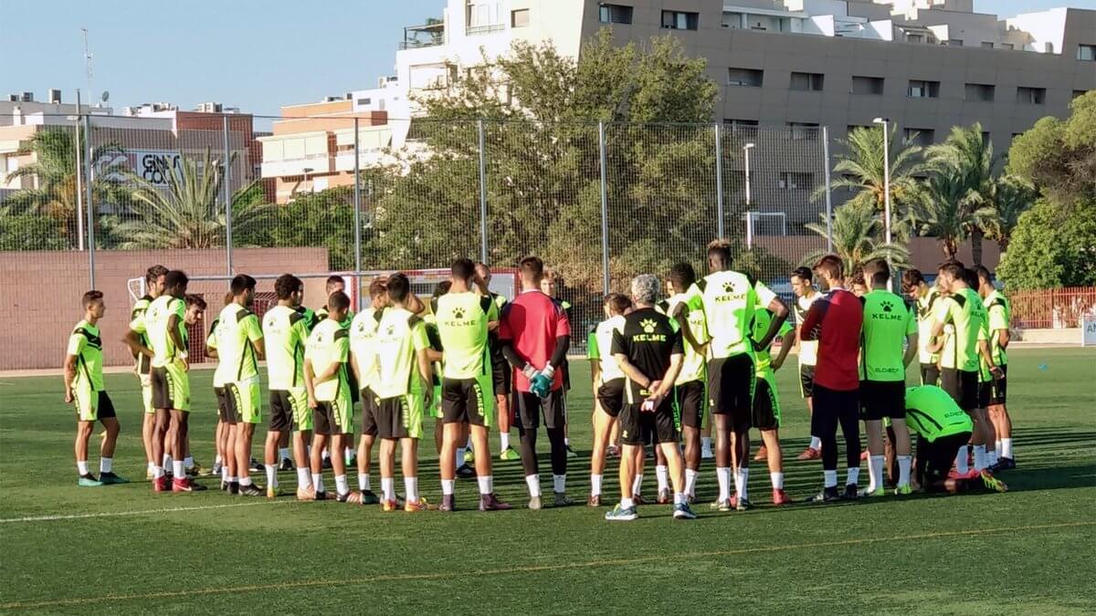 Entrenamiento del Elche Ilicitano durante la pretemporada de 2018