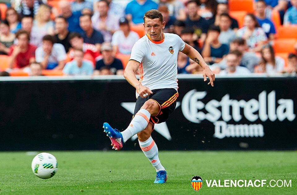 El jugador ucraniano Ivan Zotko durante un partido con el Valencia Mestalla / Valencia C.F. Oficial