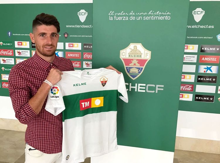 Javi Flores, nuevo jugador del Elche para la temporada 2017-2018 | Elche C.F. Oficial