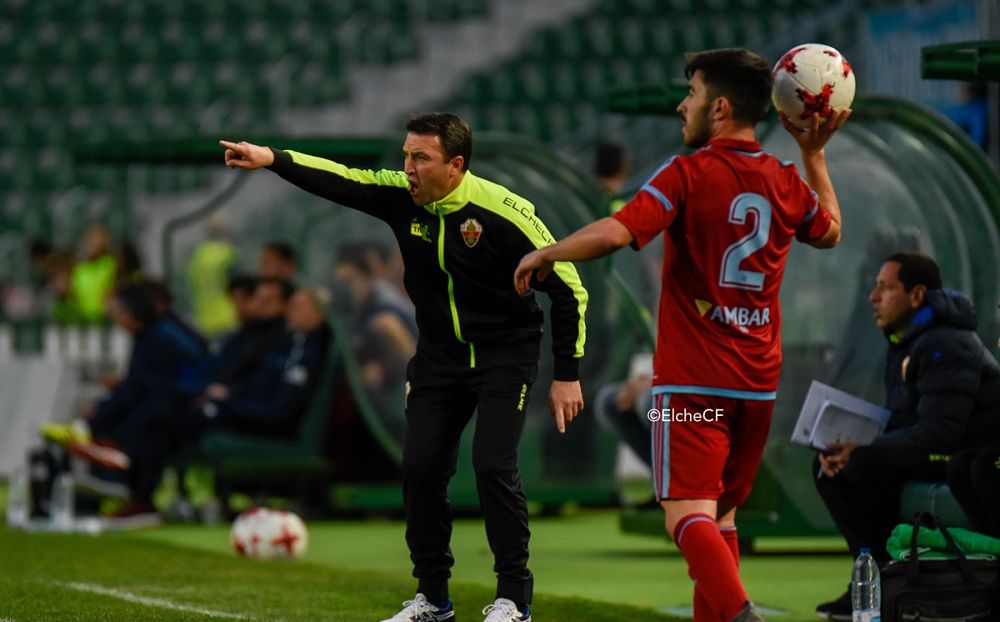 Josico dirige al Elche ante el Deportivo Aragón / Sonia Arcos - Elche C.F. Oficial