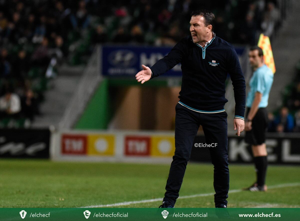 Josico dirige al Elche en el partido ante el Valencia Mestalla / Sonia Arcos - Elche C.F. Oficial