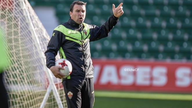 Josico durante un entrenamiento con el Elche / Sonia Arcos - Elche C.F. Oficial