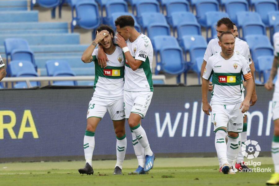 Los jugadores del Elche celebran un gol ante la UD Las Palmas / LFP