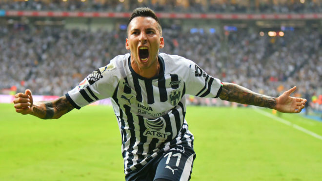 El jugador Leonel Vangioni celebra un gol con Monterrey / Imago 7