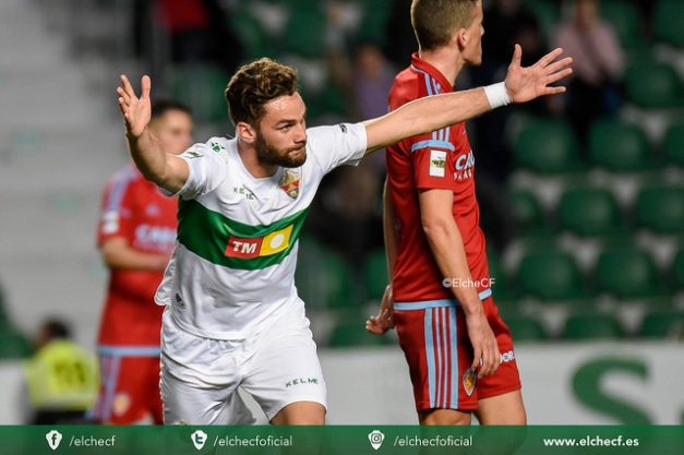 Lolo Plá celebra un gol al Deportivo Aragón / Sonia Arcos - Elche C.F. Oficial