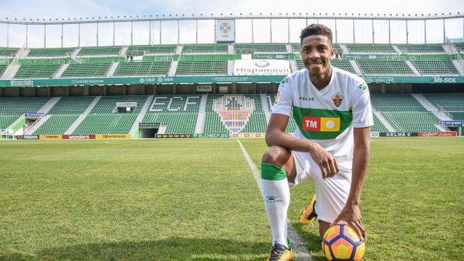 Malonga en su presentación como jugador del Elche CF / Sonia Arcos - Elche CF