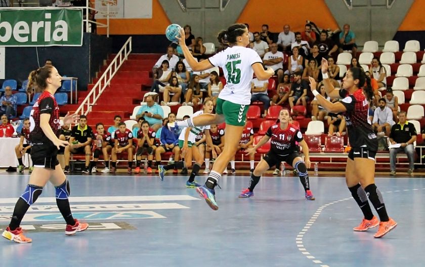 Partido entre Elche Mustang y Canyameral Valencia correspondiente a la final de la Copa Comunitat Valenciana 2017