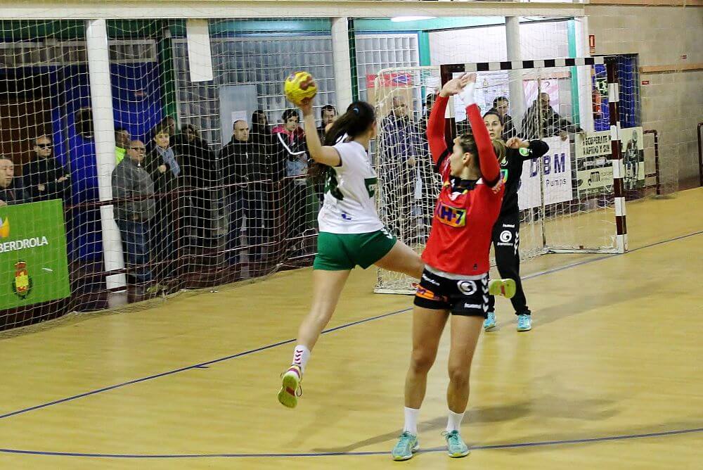 Partido entre Elche Mustang y Granollers en Carrús