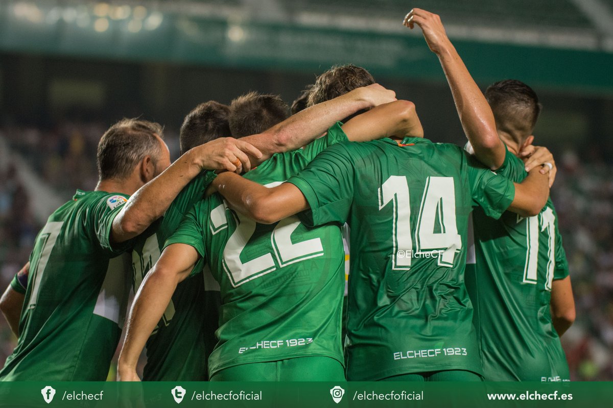 Los jugadores franjiverde celebran el gol ante el UD Almería / Sonia Arcos - Elche CF