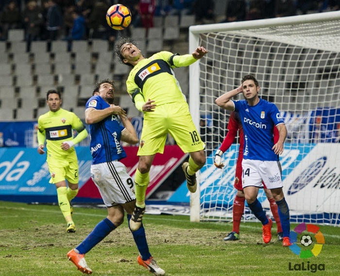 Sergio Pelegrín durante el partido ante el Oviedo / LFP