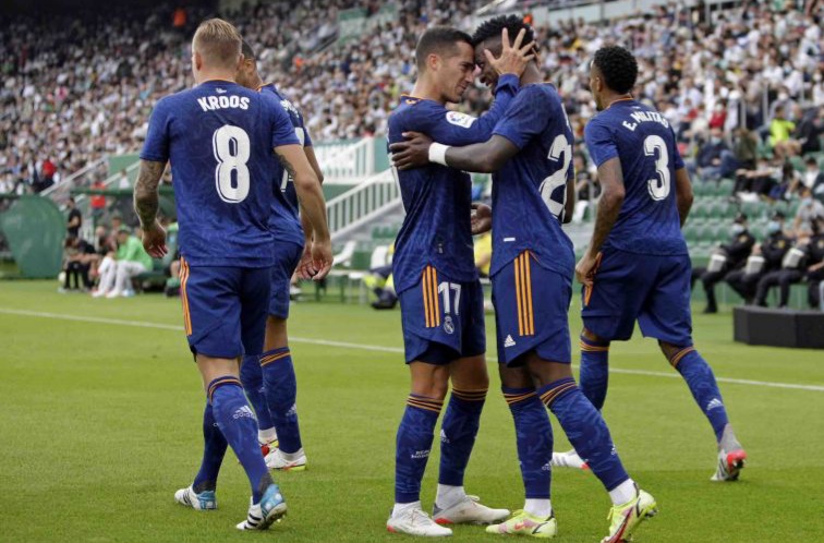 Vinícius celebra un gol con el Real Madrid ante el Elche / laLiga Vinícius celebra un gol con el Real Madrid ante el Elche / laLiga