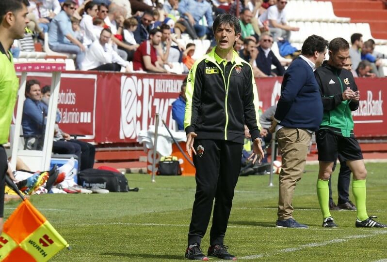 Pacheta dirige al Elche en el Carlos Belmonte / LFP Pacheta dirige al Elche en el Carlos Belmonte / LFP