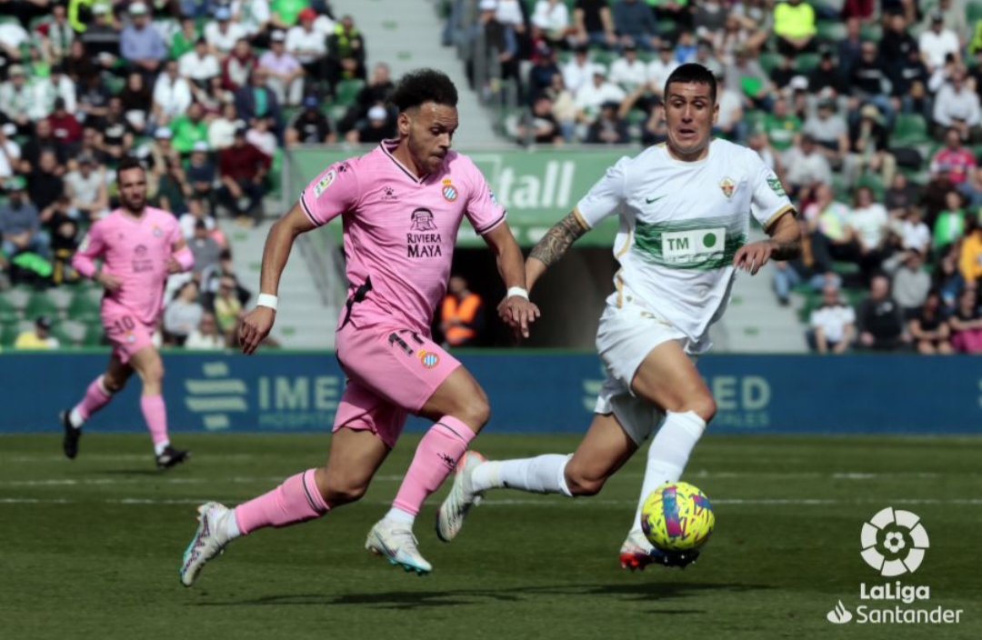 El Elche se hunde un punto más | Elche Directo